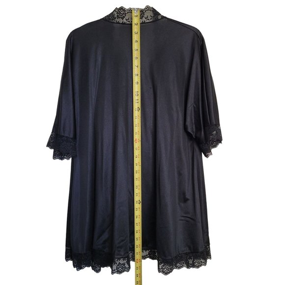 Vintage Black Silky Nylon and Lace Trim Baby doll and Robe Lingerie Lady Cameo - Picture 3 of 11